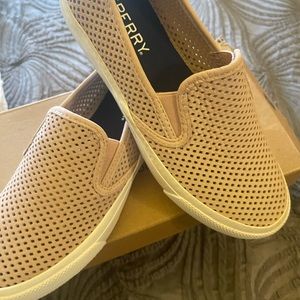 SPERRY seaside Perfs blush